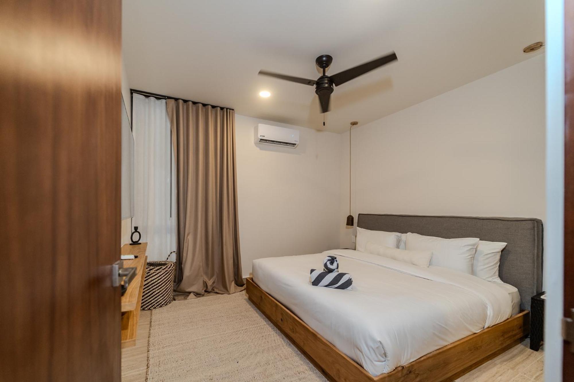 Apartment Luxury Jungle Condos By Casago